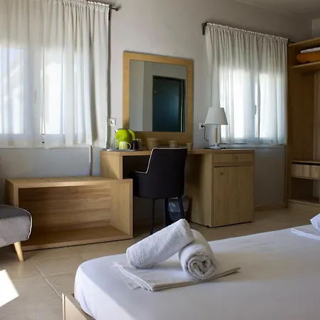 Chloe * Ληξούρι